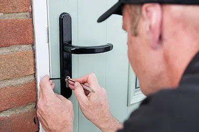Super Locksmith Services Santa Ana, CA 714-923-1171 Super Locksmith Services Santa Ana, CA 714-923-1171 - 29-2