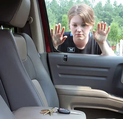 Super Locksmith Services Santa Ana, CA 714-923-1171 - 29-20