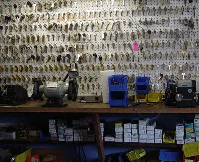 Super Locksmith Services Santa Ana, CA 714-923-1171 - 29-8